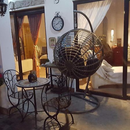 La Casona Azul Bed N Breakfast Santa Rosa de Jauregui Exterior foto