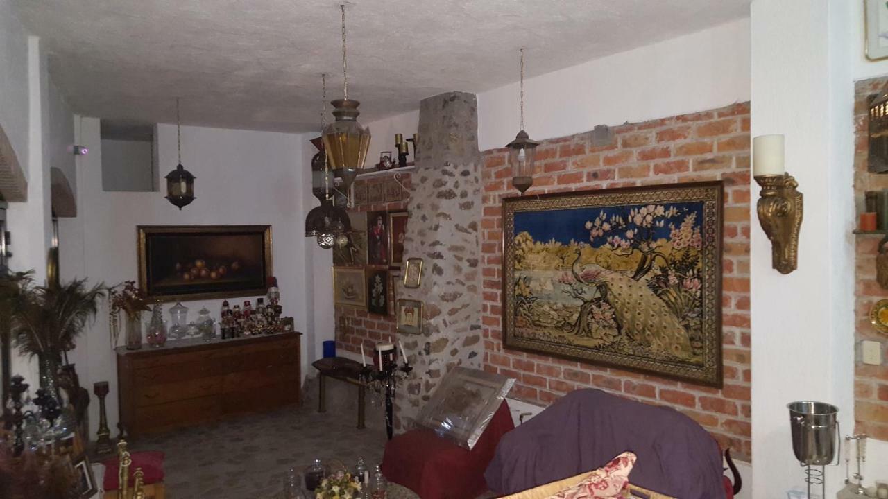 La Casona Azul Bed N Breakfast Santa Rosa de Jauregui Exterior foto
